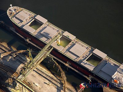 上海世准质量技术服务有限公司为装船机生产厂家、客户提供弧形轨道式装船机监造和检验服务、设计审核服务